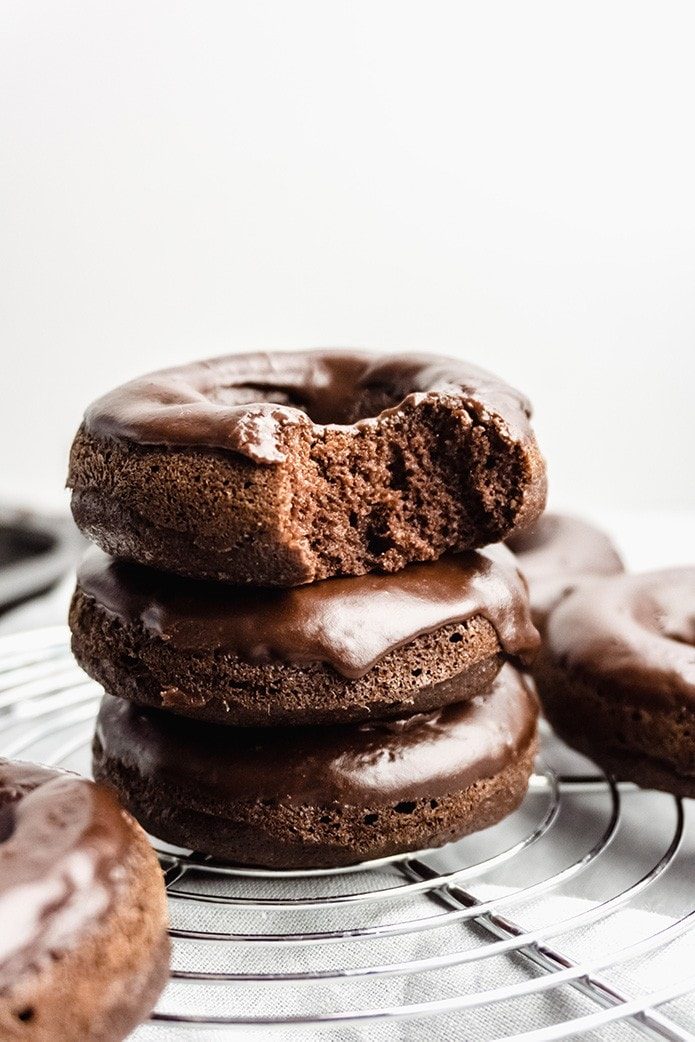 healthy baked low carb donuts