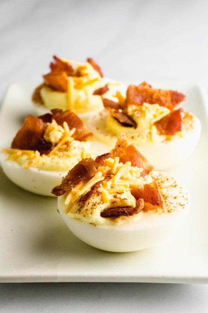 low-carb deviled eggs with bacon and cheddar