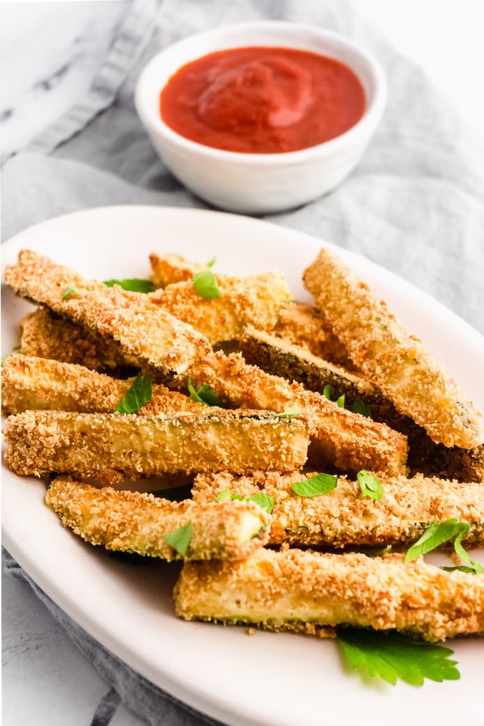keto zucchini fries with low-carb tomato sauce