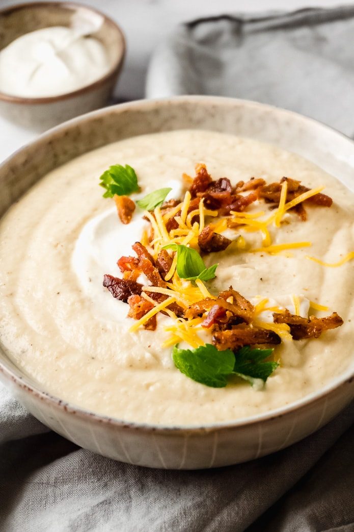 keto roasted cauliflower soup with bacon and cheese