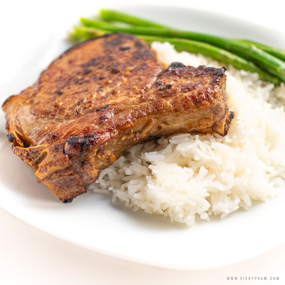 garlic and soy oven-roasted pork chops