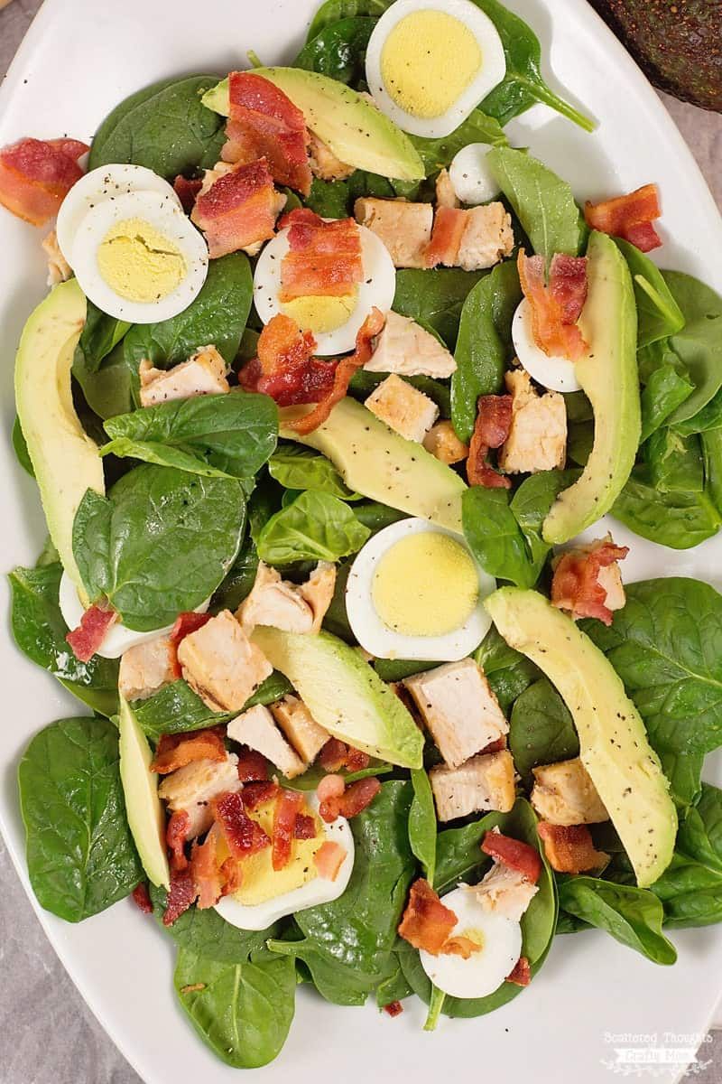 Recipe for Spinach Salad with Eggs and Avocado